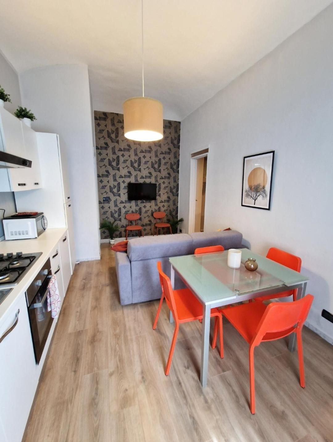 Casa Din Din Apartment ตูริน ภายนอก รูปภาพ